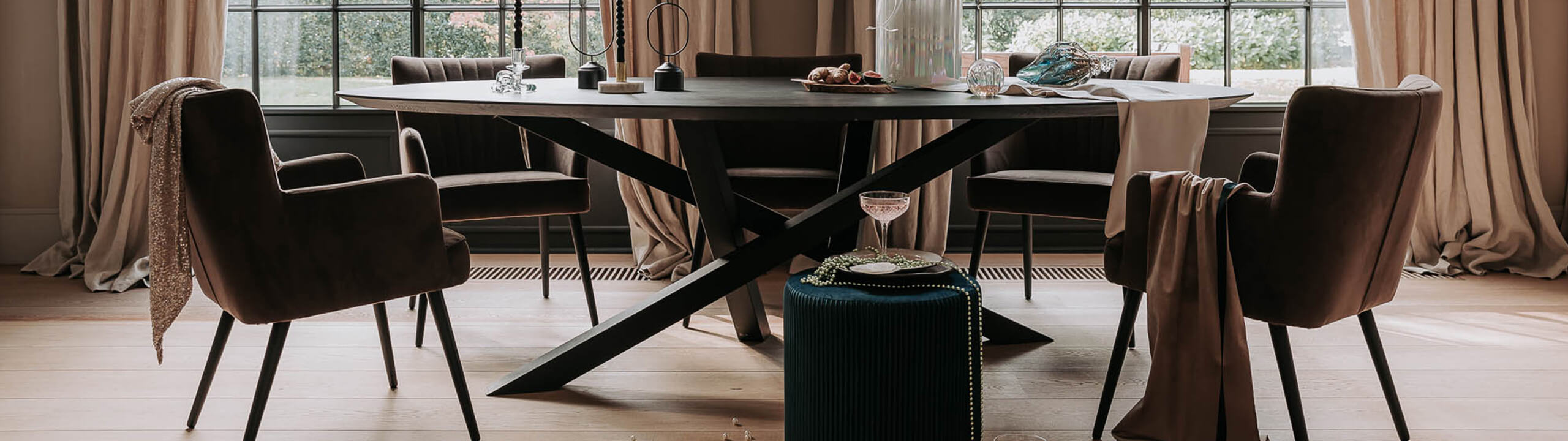 2749 - Blog kerst eetkamer header desk