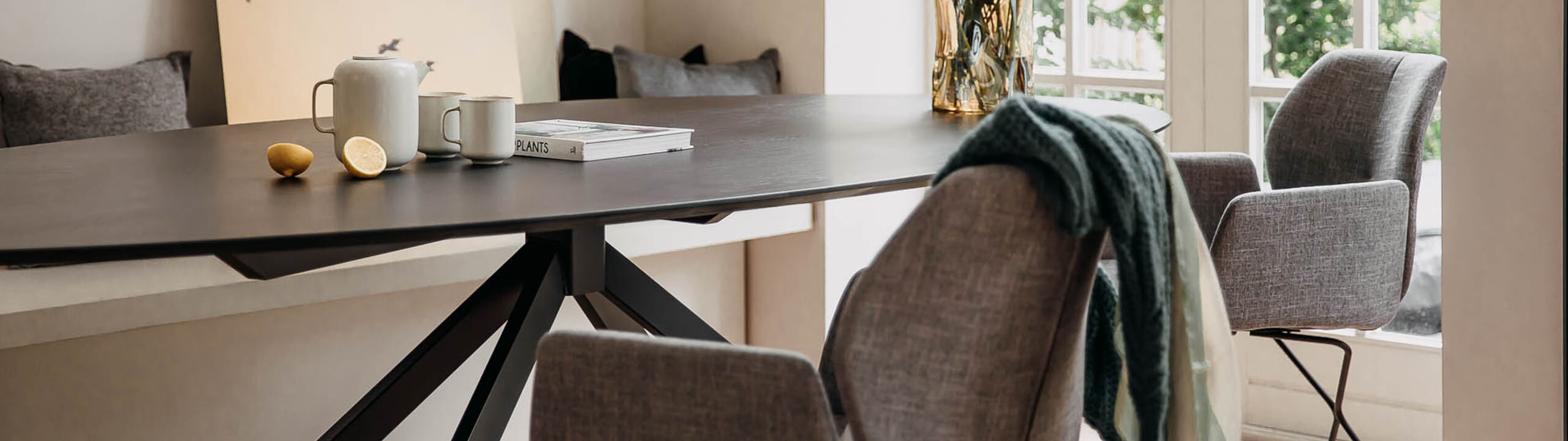 Blog 1 tafel header desk 2618
