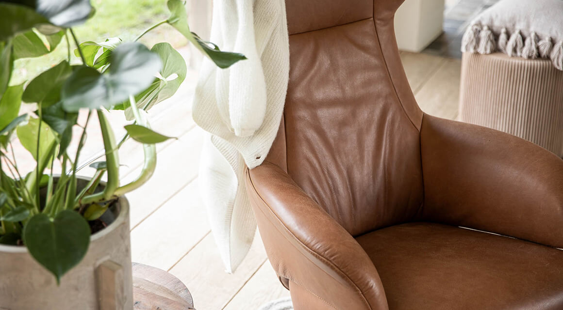 2246 - blog let it bloom relaxstoel desk