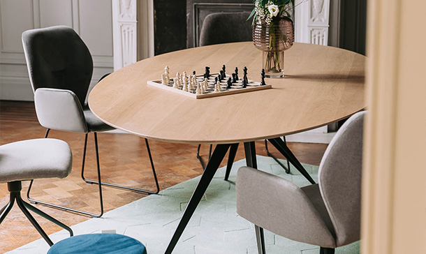 eettafel eikenhout ovaal