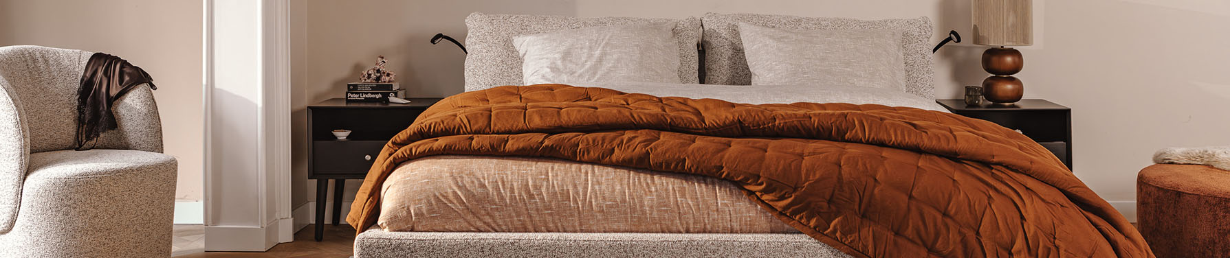 bedframe misty