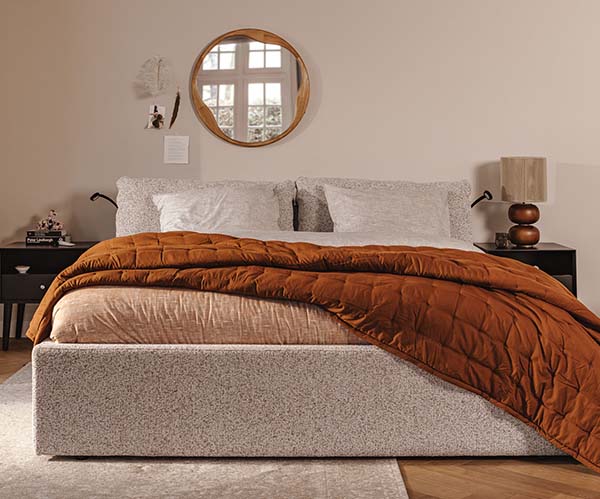 bedframe misty