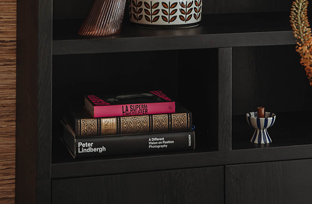 boekenkast-zwart