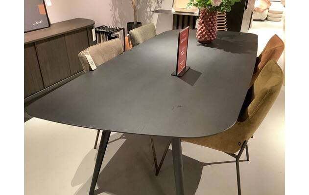 Goossens eettafel otranto den haag zwart eiken - 0100912641_2026-08-10-17