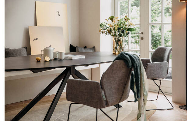 Goossens excellent eettafel uniek zwart eiken - 8215768-04