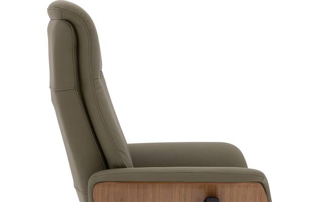 Goossens relaxstoel finesse groen leer - 8243575-goossens-finesse-sta-op-fauteuil-leer-10