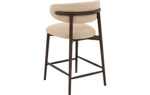 Goossens counterstoel diede beige stof - 8243603-goossens-diede-barstoel-stof-02