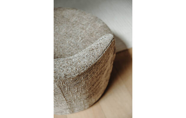 Goossens draaifauteuil milk bruin stof - 8244036-goossens-weave-bank-stof-geel-08