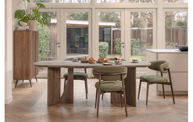 Goossens eettafel slim bruin eiken - 8260229-goossens-slim-eettafel-eiken-bruin-01