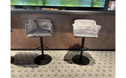 Goossens barstoel flamingo almere grijs stof - 0100908672_2026-08-06-14