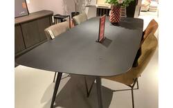 Goossens eettafel otranto den haag zwart eiken - 0100912641_2026-08-10-17