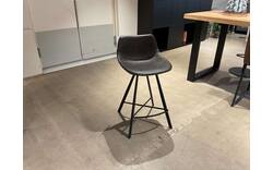 Goossens barstoel point laag zevenaar grijs kunstleer - 0100914622_2026-08-13-17