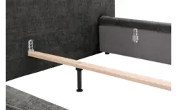 Goossens gestoffeerd bedframe trentino roze stof - 8234532-goossens-trentino-bedframe-stof-01